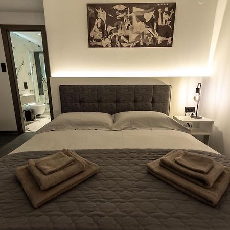 Frourio Lodge Α2 拉里萨 外观 照片